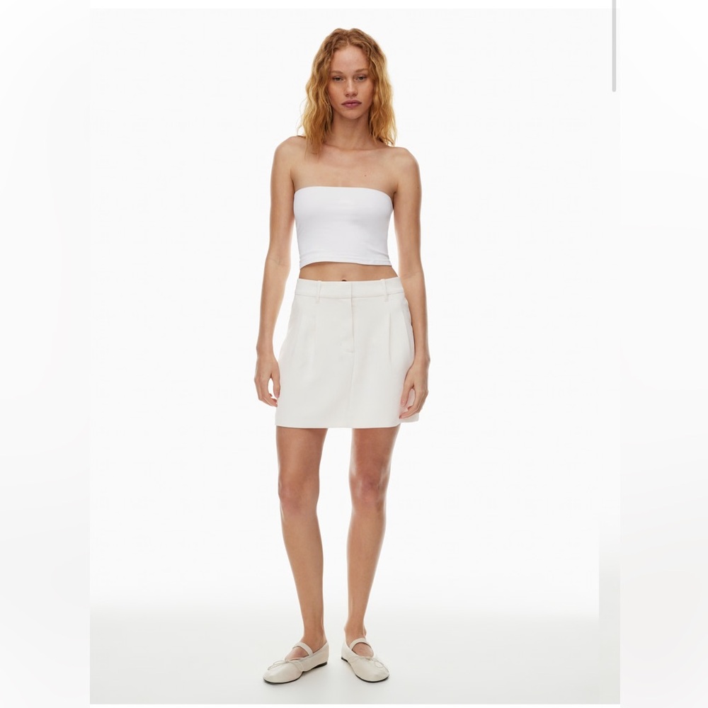 Aritzia Effortless Skirt Mini (Navy)